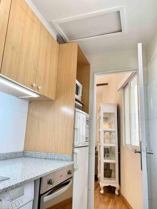 Precioso Apartamento En El Casco Vello De Vigo Exterior photo